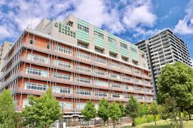 汐入東小学校の外観(荒川区・南千住駅・仲介手数料無料)