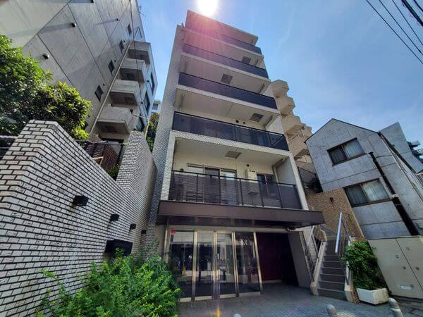 パークハウス代々木公園アーバンスの外観（渋谷区・代々木公園駅徒歩2分）