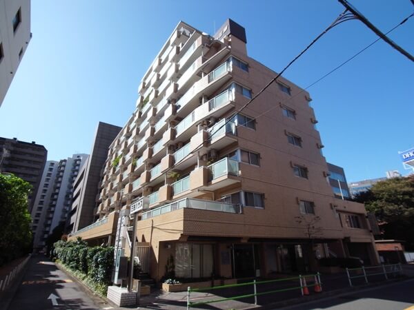 カーサ三田の外観（港区・白金高輪徒歩10分）