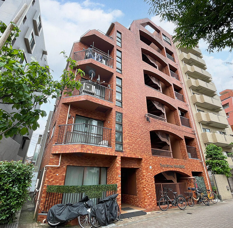 ライオンズマンション代々木公園第2の外観（渋谷区富ヶ谷・代々木八幡駅徒歩5分・代々木公園駅徒歩5分）