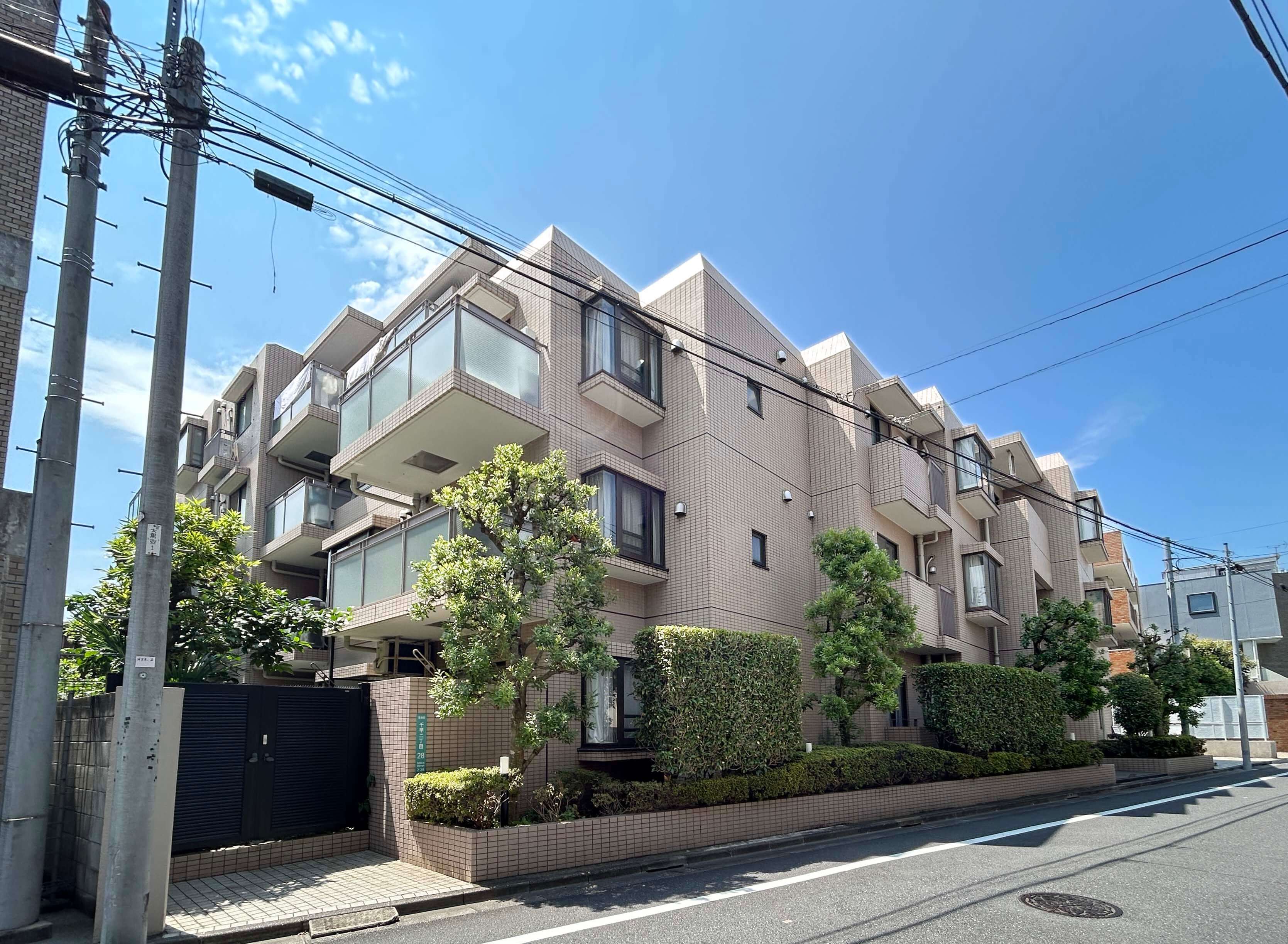 アクシルコート千早町の外観｜豊島区千早｜仲介手数料無料