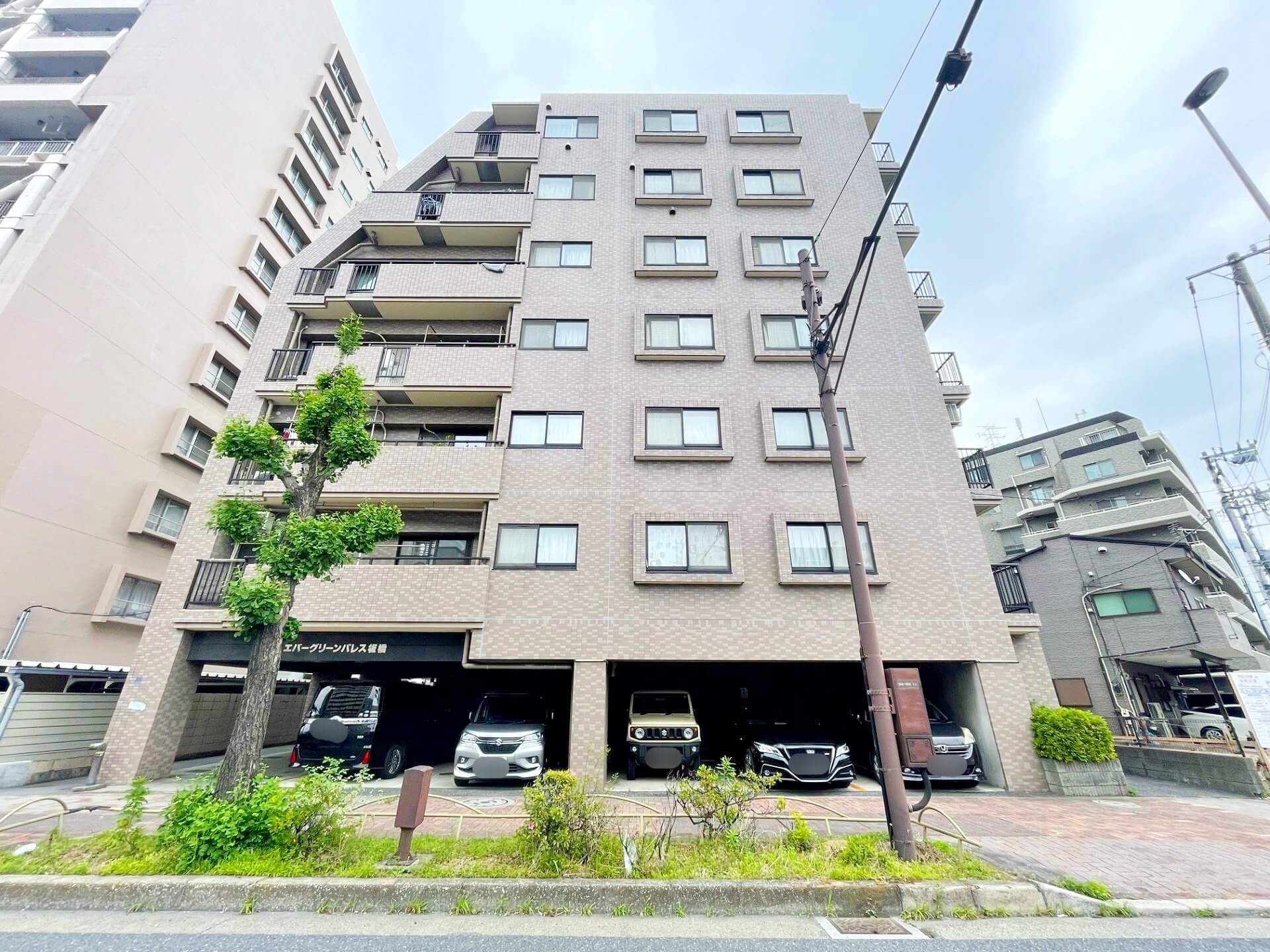 エバーグリーンパレス板橋の外観｜板橋区東坂下2｜仲介手数料無料