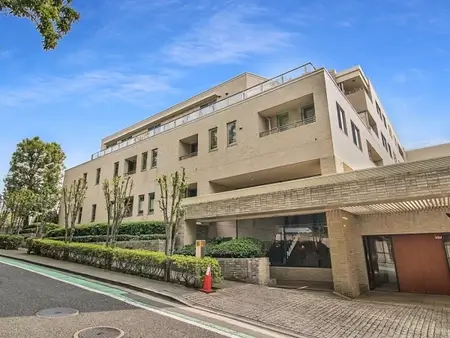 プラウド成城の外観｜世田谷区祖師谷｜成城学園前駅徒歩9分