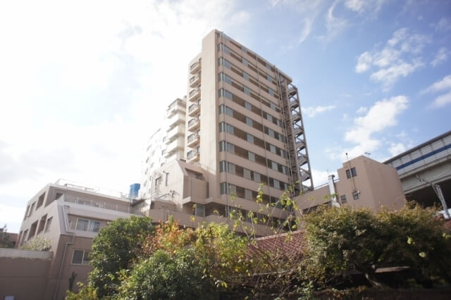 プラティーク三軒茶屋の外観｜世田谷区三軒茶屋｜三軒茶屋駅徒歩2分